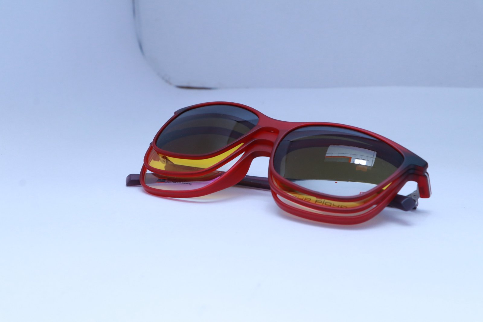 Chandan Optics - Eye PLAYER CLIP ON - Eyeglasses - CAT Eye